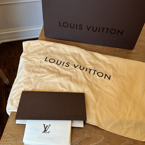 Louis Vuitton Neverfull MM Damier - Picture 13 of 13
